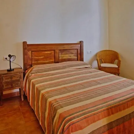 Sleeps 6 With Pool And Wifi * Lloret de Mar